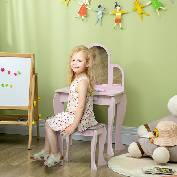 Table and chairs for 6 year old deals