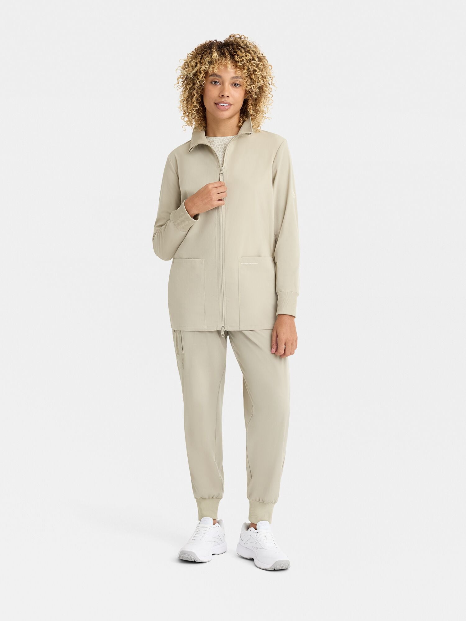 Reebok Women's Scrub Jacket with Stretch Fabric and 6 Pockets, 1 Pack Sizes S-2XL