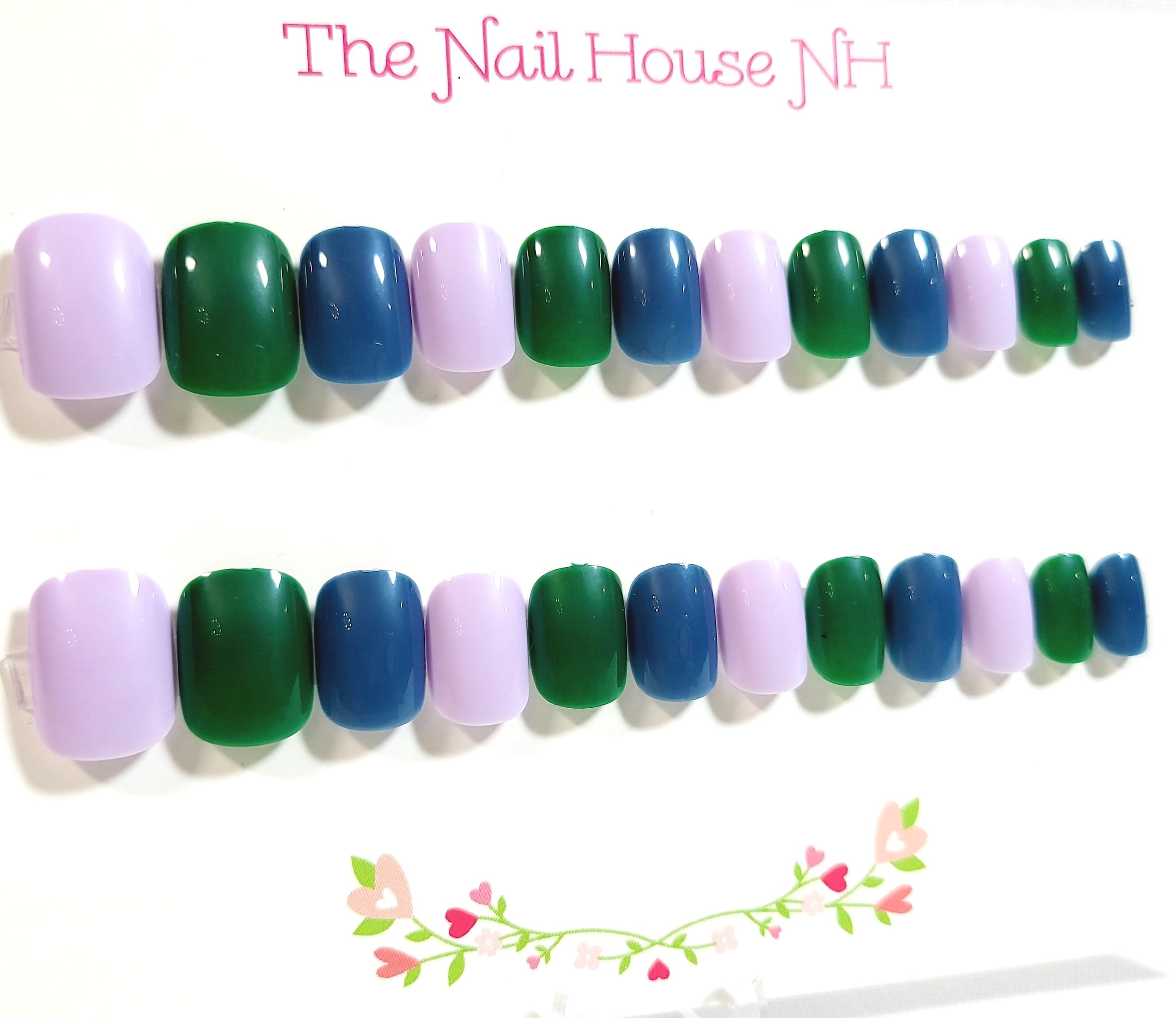 Press On Nails and Fingerless Glove Gift Set - Lavender Blue