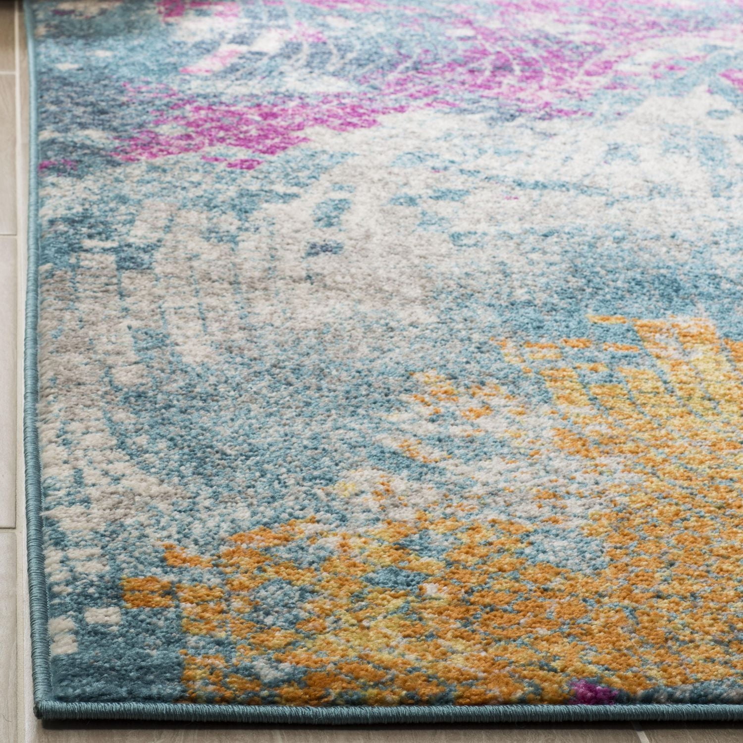 SAFAVIEH Madison Moriah Abstract Area Rug