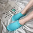 thumbnail image 2 of Calcetines de verano finos de silicona antideslizantes de color sólido para mujer, transpirables, absorbentes del sudor, sin hueso, de boca baja, invisibles, 2 of 4