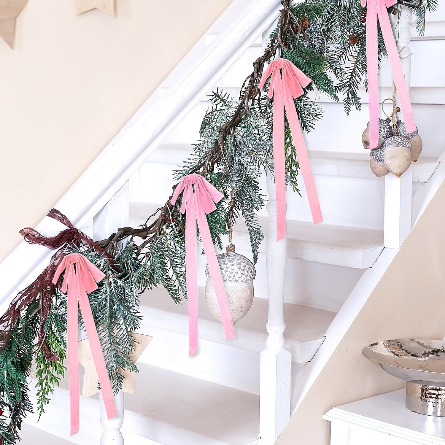 Nœud Velours Rouge Décoration Noël – 34x36 Cm – Pour Porte, Couronne, Cheminée, Sapin – Déco Festive Chic