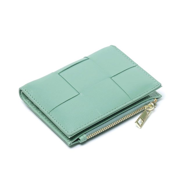 Cartera pequeña de piel de oveja Cartera corta de mujer Monedero plegable de cuero tejido a mano con clip para billetes