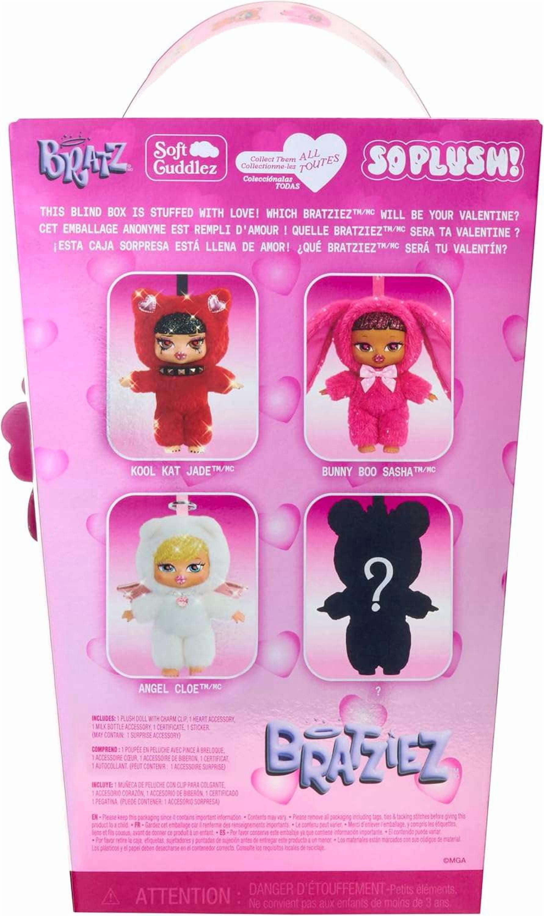 Bratz Bratziez Sweetheartz Plush Blind Box with Charm Clip and Accessory