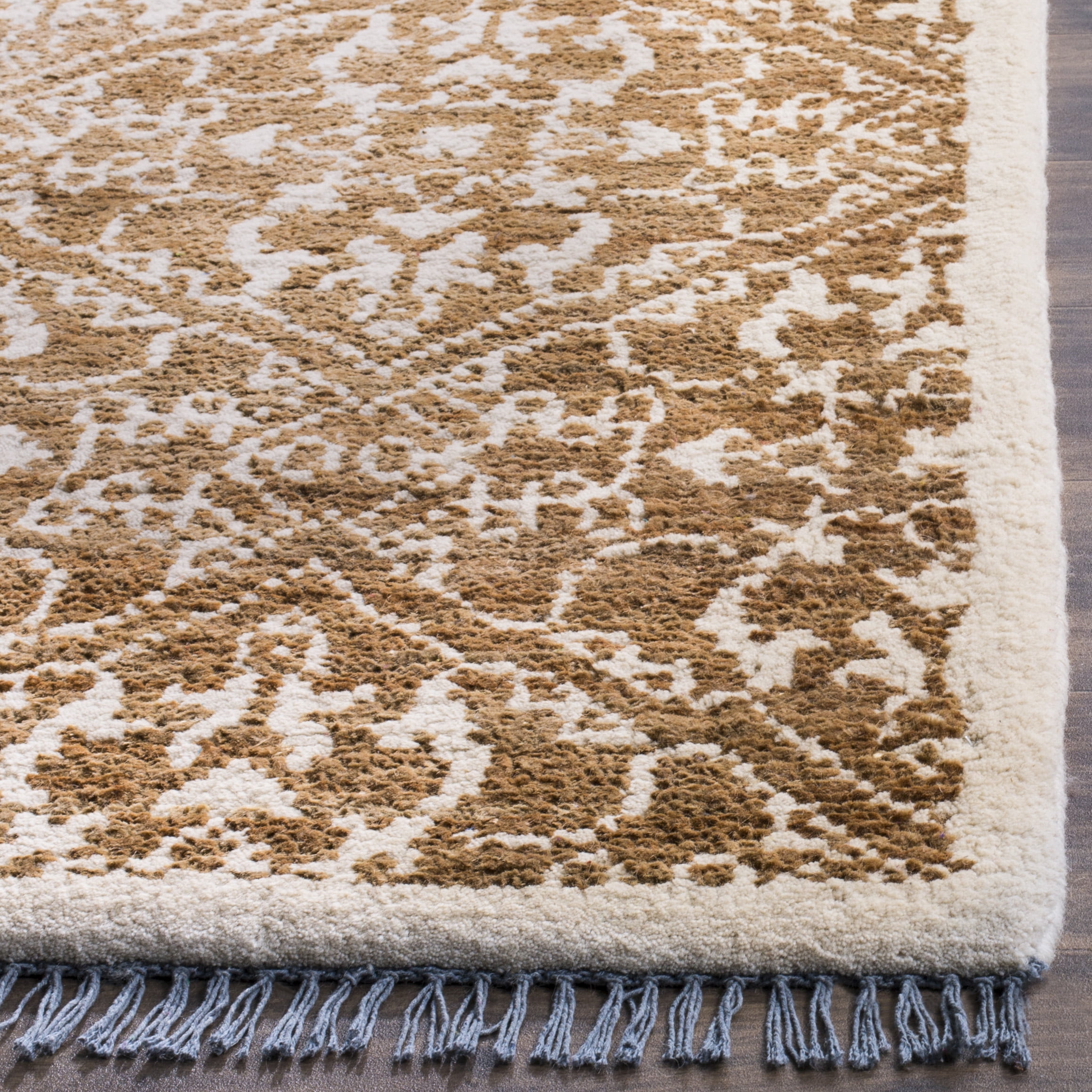 SAFAVIEH Bohemian Clarence Geometric Area Rug, Brown/Beige, 5' x 8'