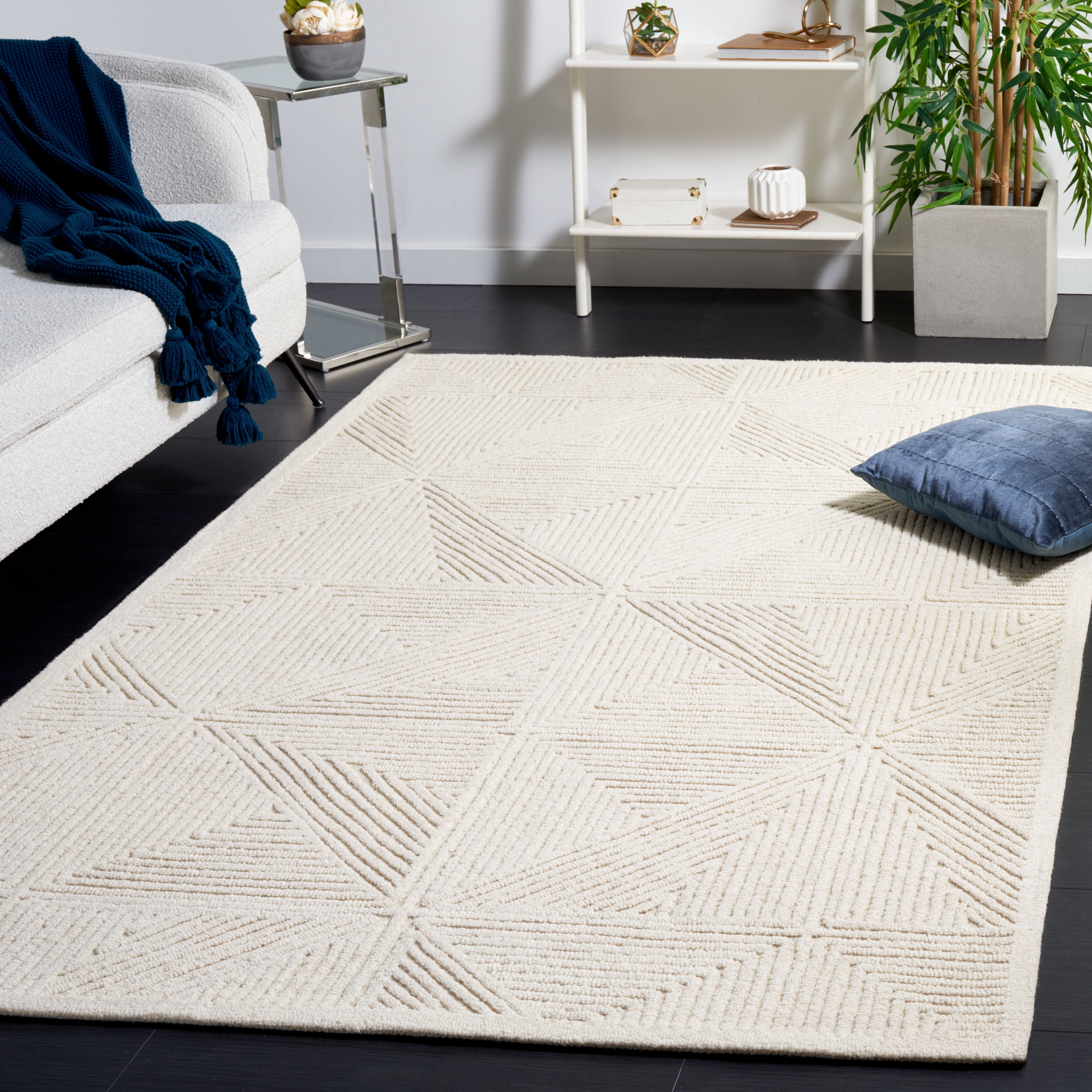 SAFAVIEH Textural Ashley Geometric Area Rug, Ivory, 3' x 5'
