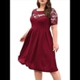 thumbnail image 3 of Vestido Midi de Encaje de con Cuello Redondo y Corte Cruzado para Mujer, Talla Grande, para Invitada de Boda o Cóctel Rojo Vino XXL, 3 of 9