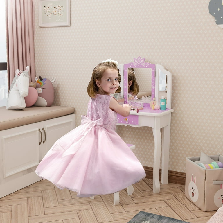 Dressing table hotsell for baby girl