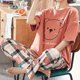 thumbnail image 1 of Ropa de dormir fina de manga corta para mujer, conjunto de ropa para el hogar con estampado de dibujos animados, holgado y cómodo, pantalones incluidos, estilo bonito, verano, 1 of 5