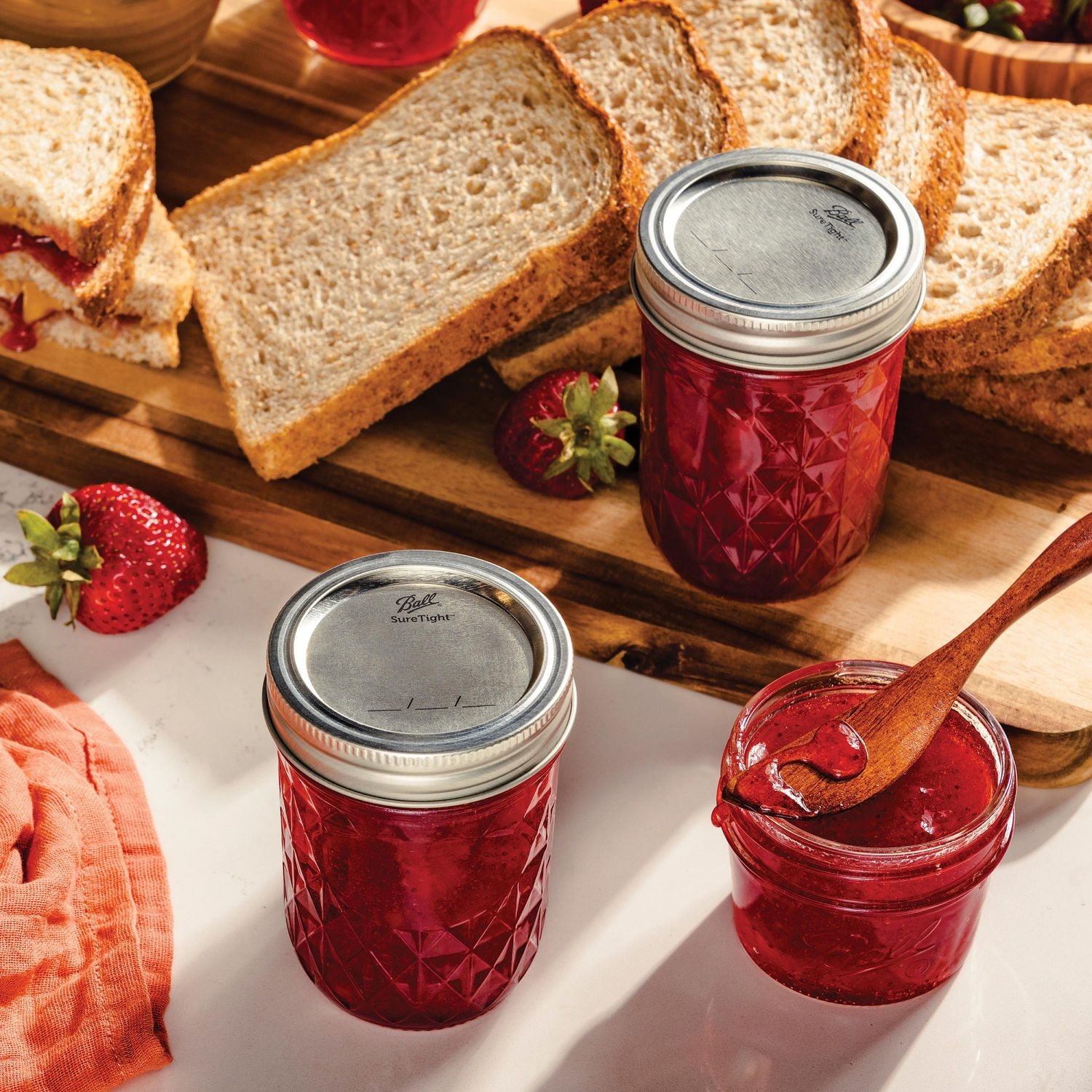 Ball RealFruit Low or No Sugar Flex Batch Pectin, 153 g, BPA-free