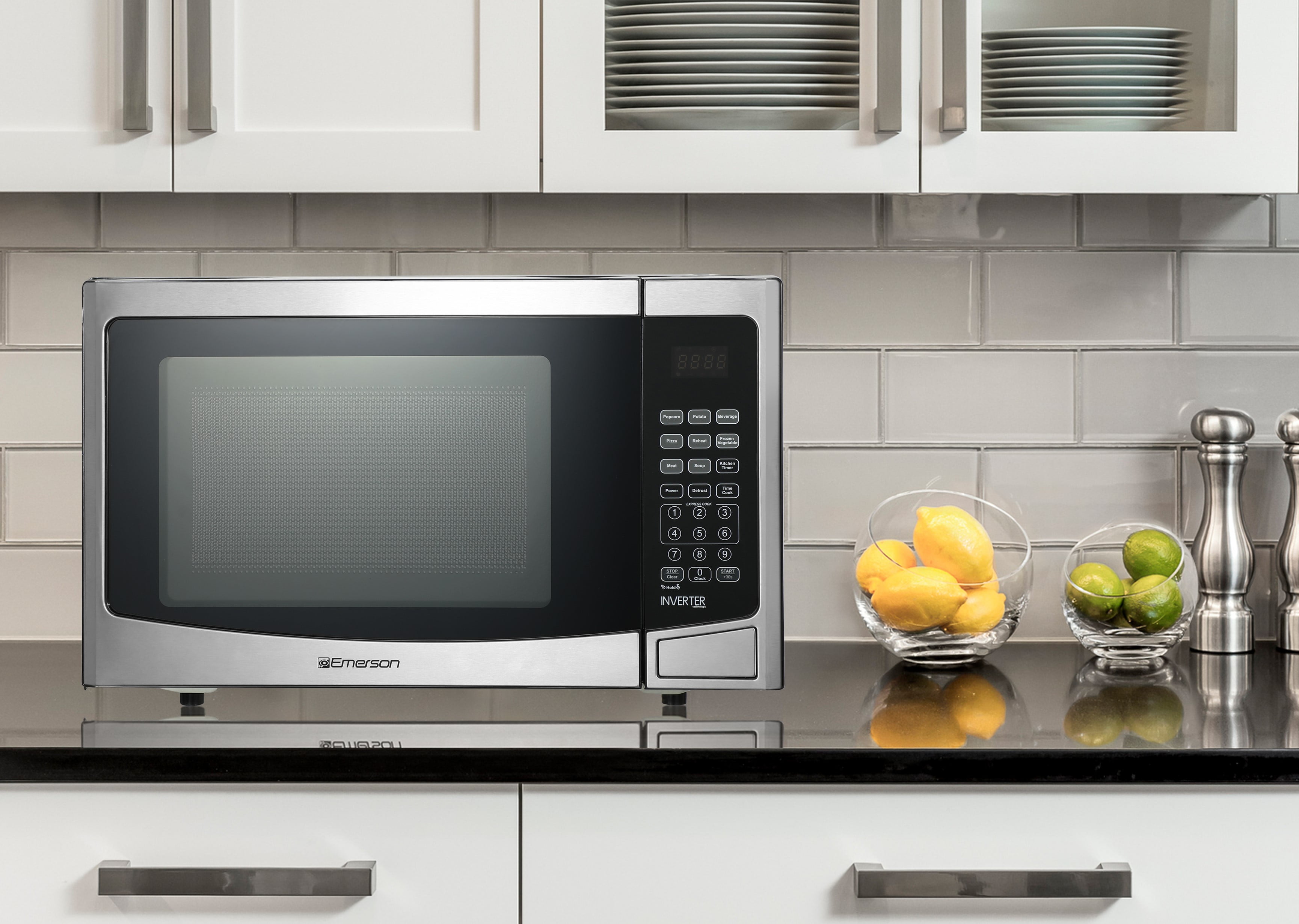 Emerson 1.2 Cu Ft, 1000W Stainless Steel Countertop Microwave Oven with Inverter Technology, Touch Control, MWI1212SS