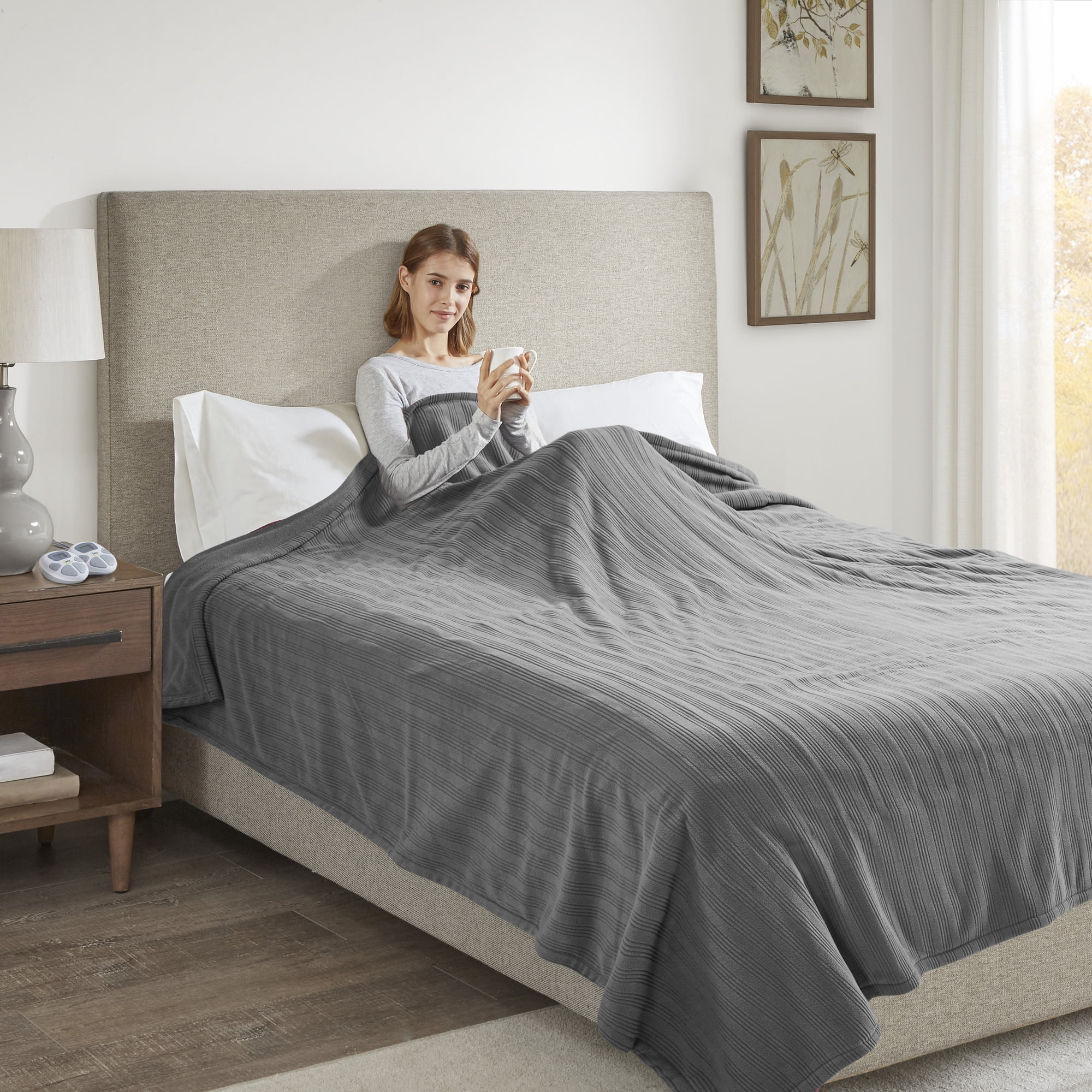 Goldair micro online fleece throw