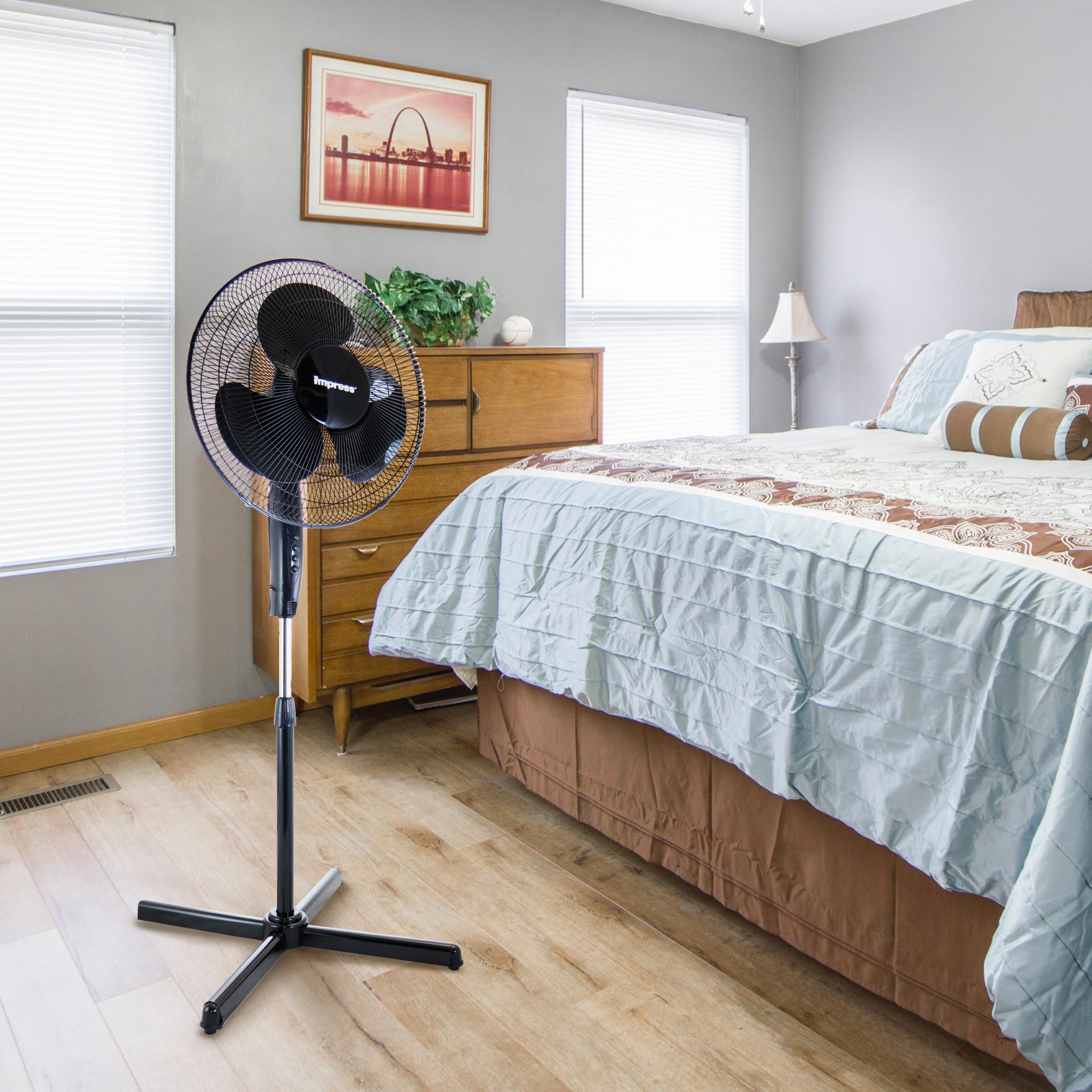 Arrowmounts Impress 16'' Oscillating Stand Fan