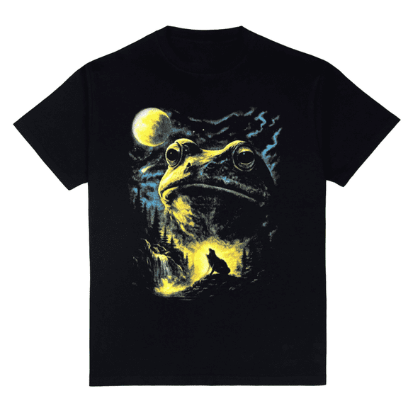 Retro Frog and Wolf Nature Scene, Full Moon Forest Lover Tee T-Shirt