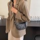 thumbnail image 5 of Bolso Crescent Bandolera Mujer Correa Ajustable Nylon Media Dumpling Bag, 5 of 9