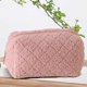 thumbnail image 4 of Bolsa de almacenamiento esponjosa para mujer, monedero de maquillaje acolchado suave para viajes al aire libre (rosa), 4 of 4