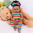 thumbnail image 2 of Muñeca Reborn Kgniess me negra de 55 cm con ropa y accesorios, 2 of 6