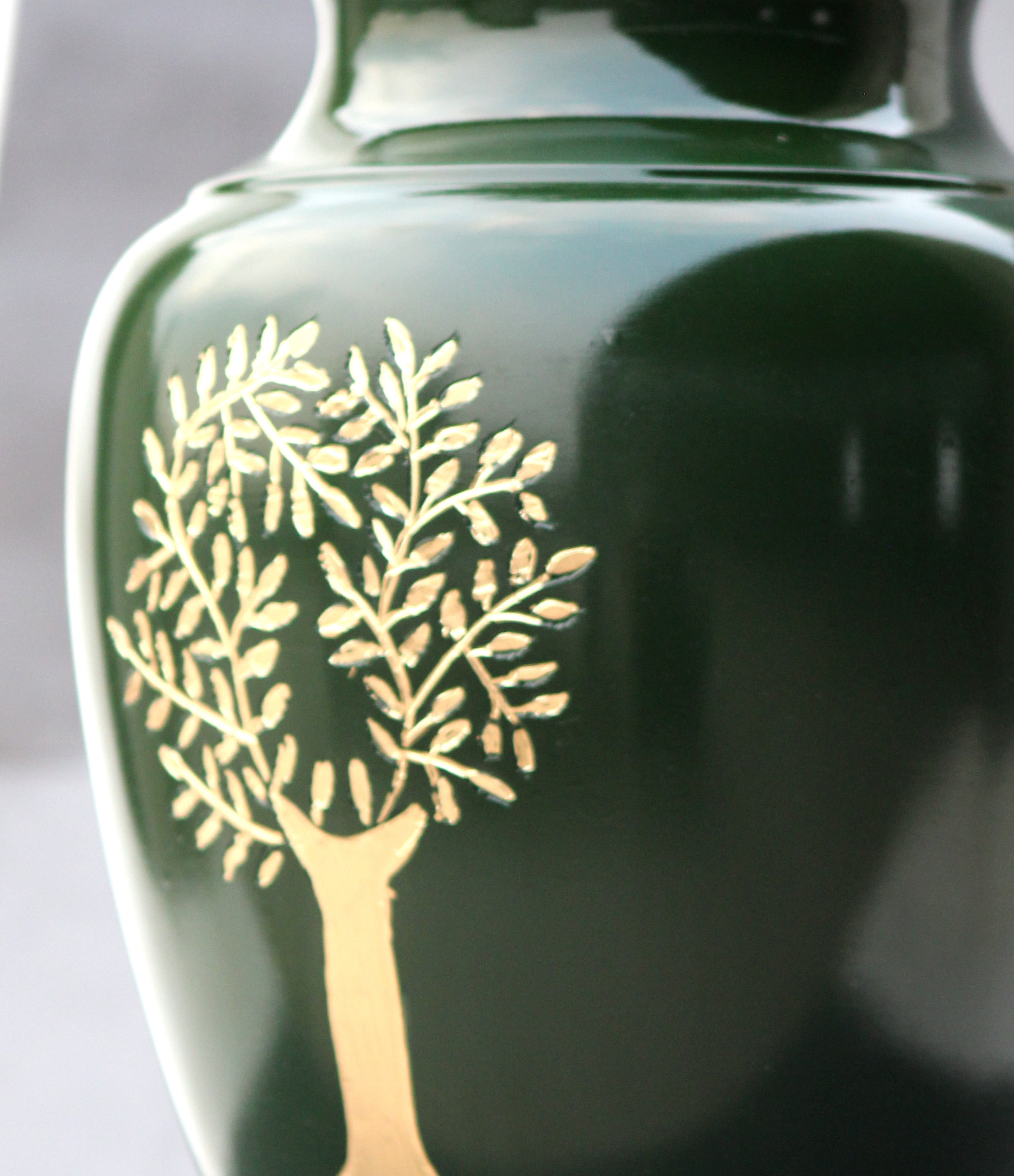 Cremation Urn for Human Ashes, Tree o Life Funeral Urn, Wooden Urn for Adult ashes, Memorial Urns for Male/Female Ashes