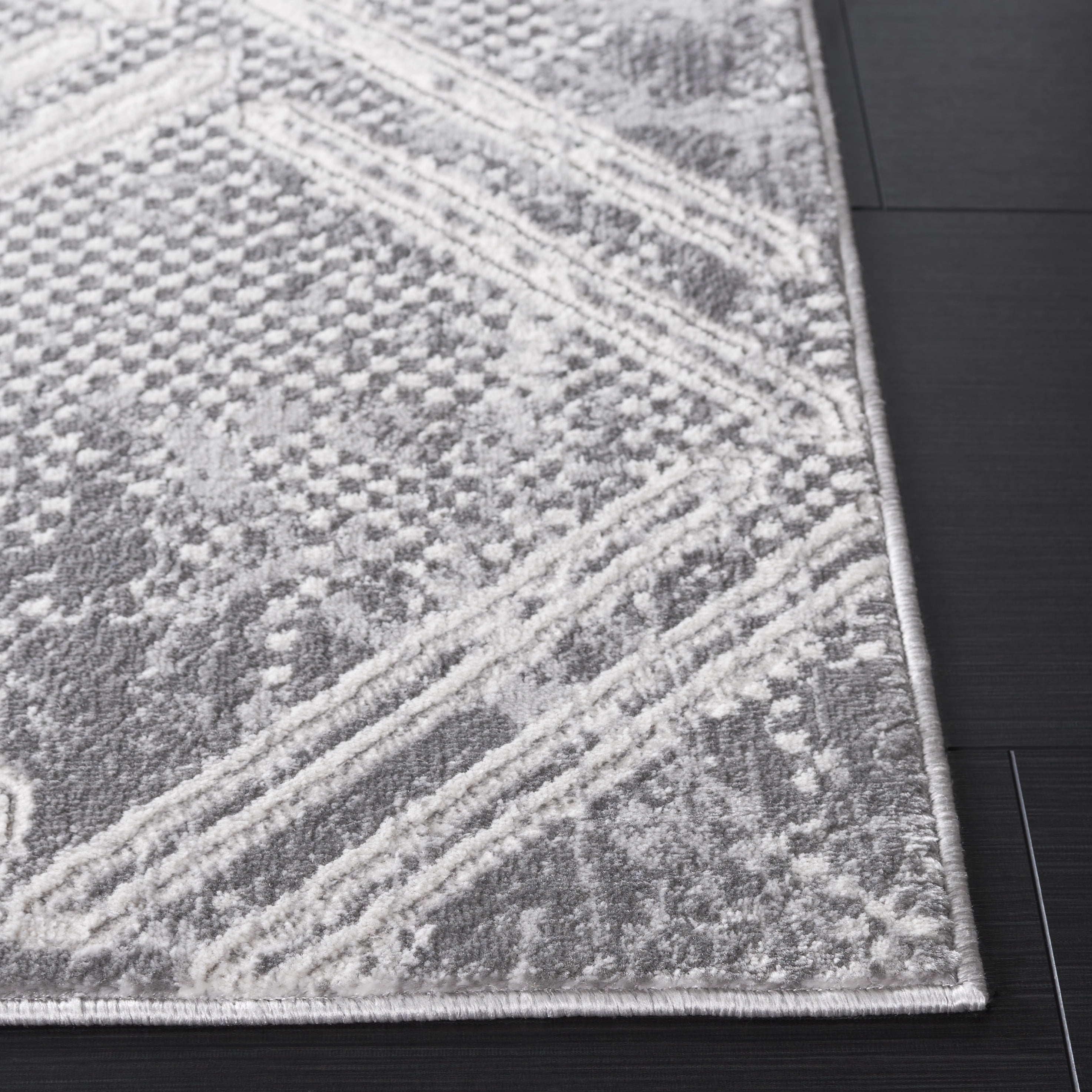 SAFAVIEH Hanna Grover Geometric Area Rug, Grey/Ivory, 8' x 10'