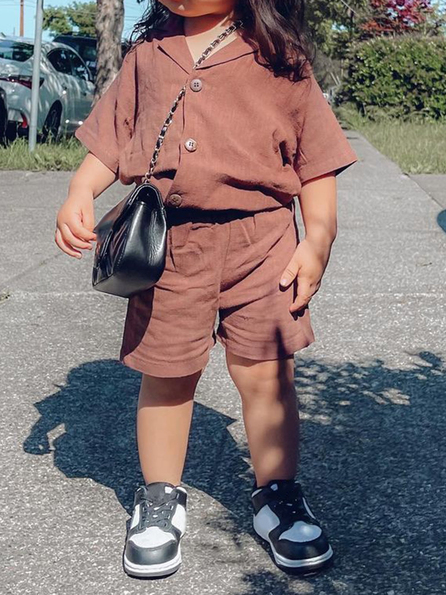 2pcs Baby Girl Solid Lapel Button Up Short-sleeve Top and Elasticized Waist Shorts Set