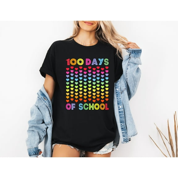 Vinyta Still Loving It 100 Days of School Unisex T-Shirt/Sweatshirt/Hoodie - Cute Hearts Design