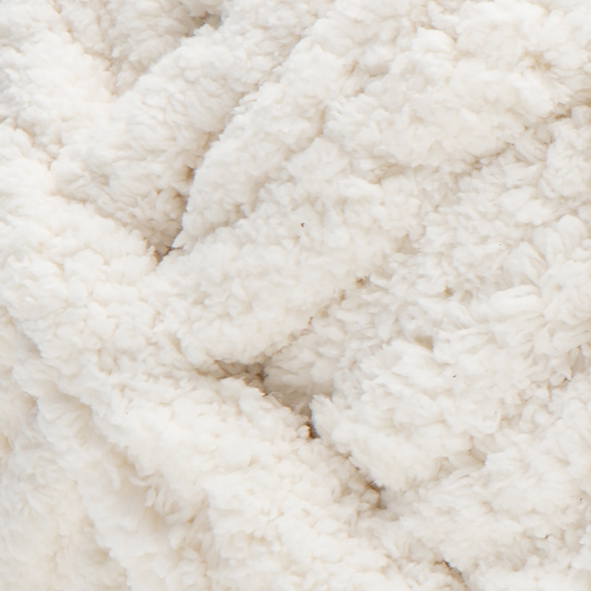 Bernat® Blanket Extra Thick™ #7 Jumbo Polyester Yarn, Vintage White 21.2oz/600g, 72 Yards