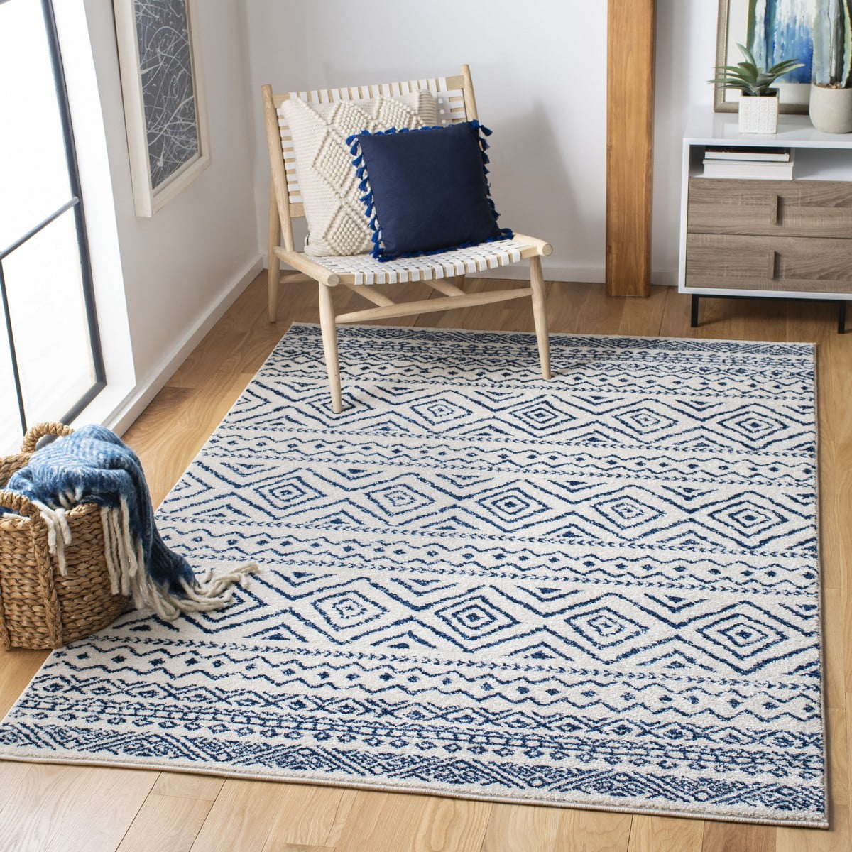 SAFAVIEH Tulum Merletta Moroccan Geometric Area Rug, 12' x 15', Ivory/Navy