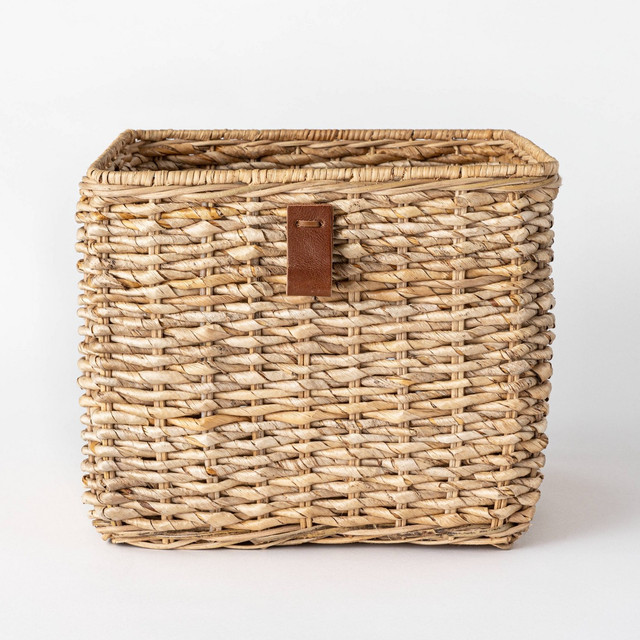 Threshold Decorative Cube Basket with Leather Pull - 13" x 11" Storage  Basket [Natural] - Walmart.com