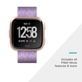 thumbnail image 2 of Reloj inteligente Fitbit Versa, edición especial, tejido en lavanda, 2 of 9