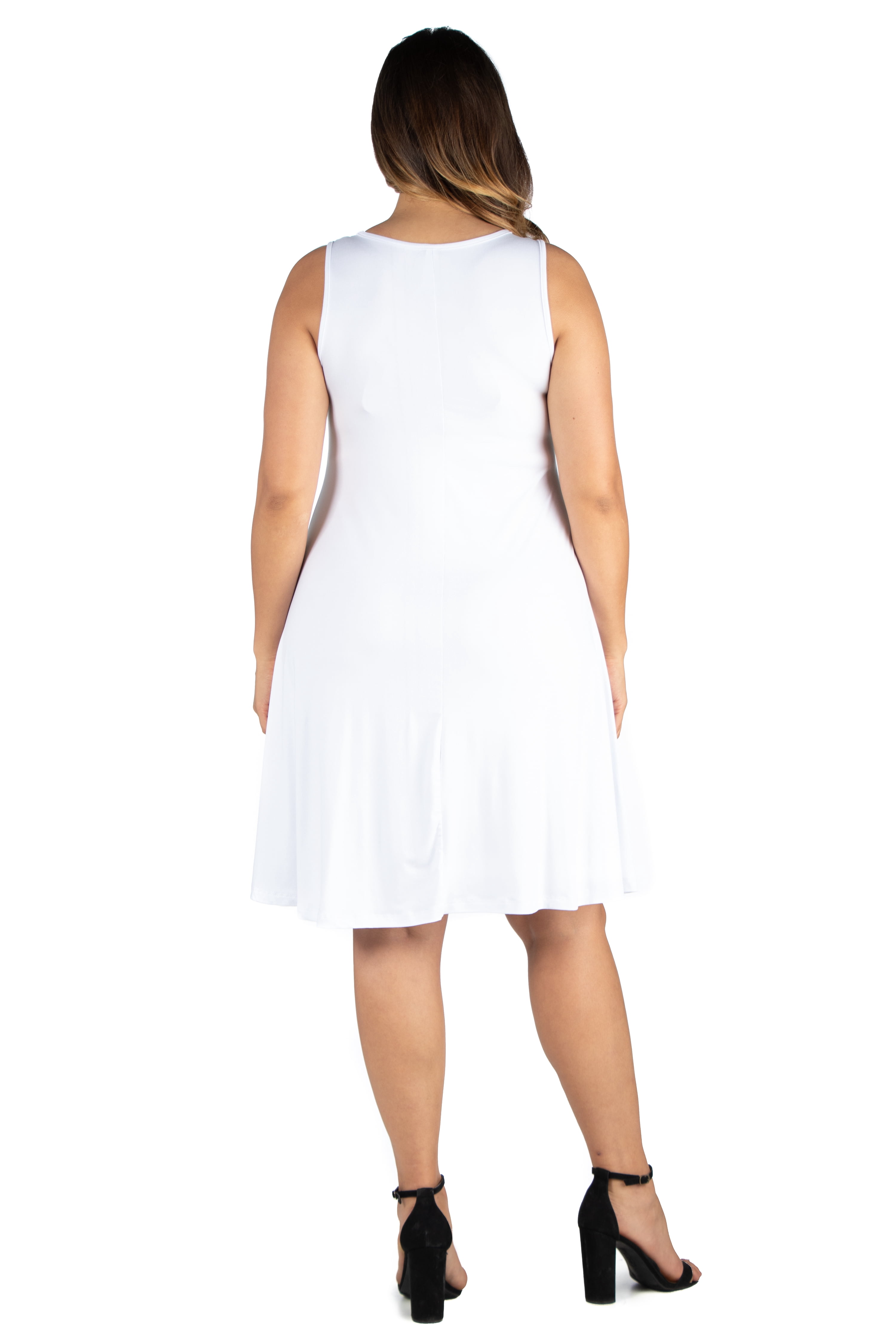 Women’s Plus Size Floral Fit and Flare Knee Length Tank Dress