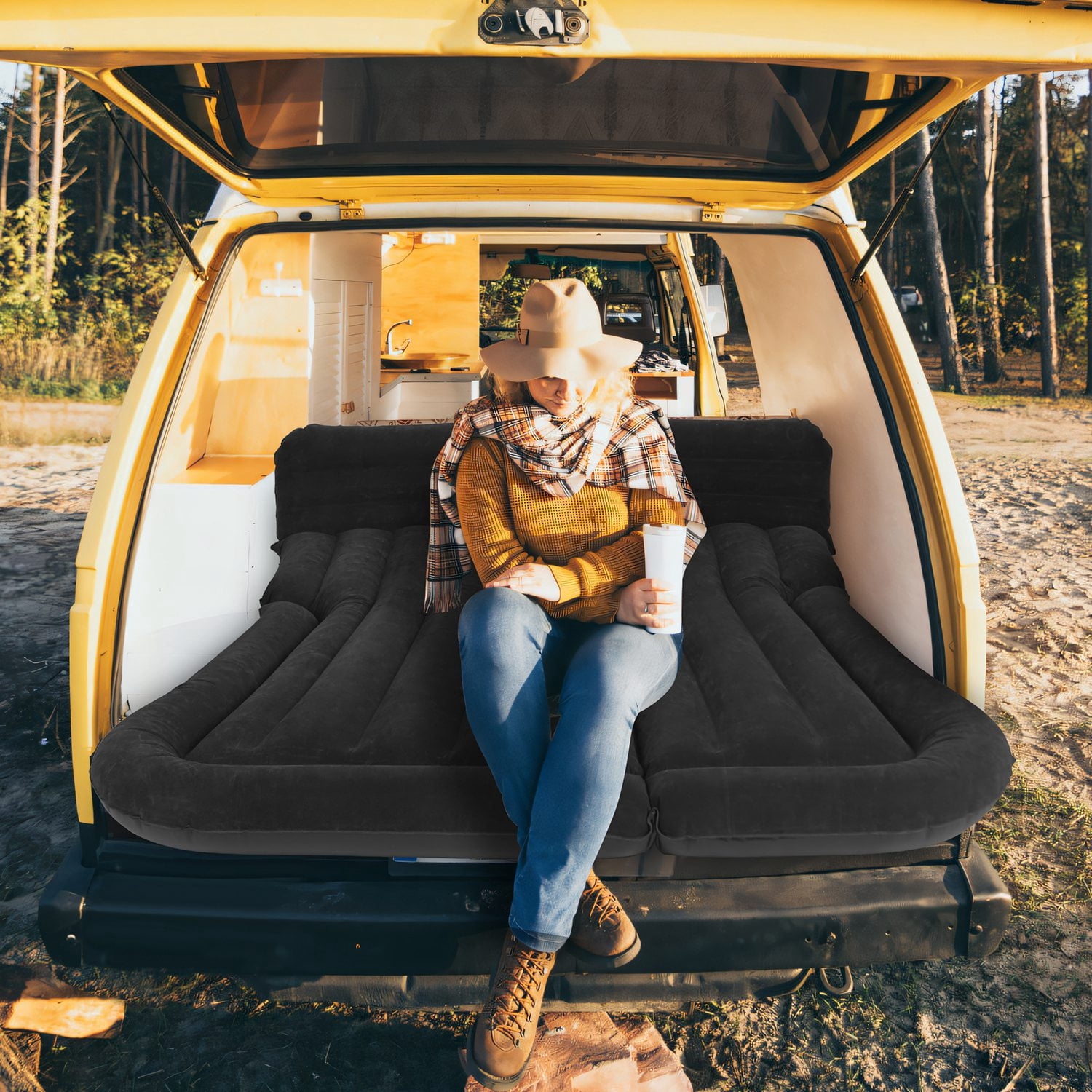 130x175x12.5cm/51.18x68.89x4.92in SUV Air Mattress Thickened Camping Bed Cushion with Pillow Air Pump Storage Bag PVC Flocked Car Bed for Home Car Travel Camping (black)
