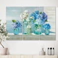 thumbnail image 1 of Designart - Bouquets de Fleurs Côtières - Toile de Plage Art, 1 of 2