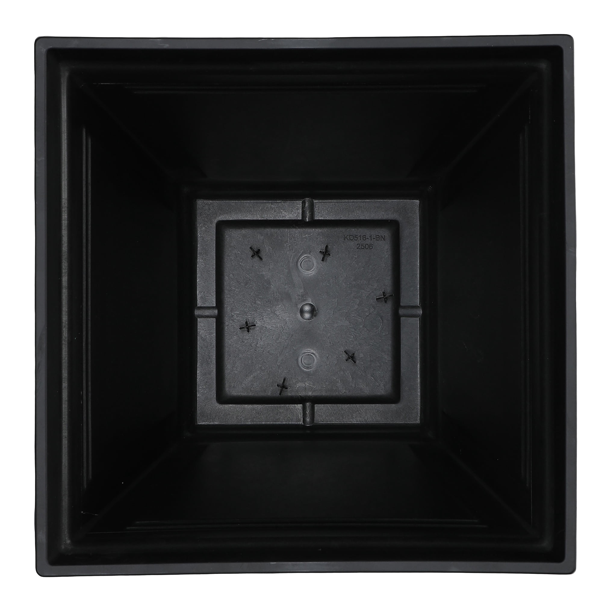 Mainstays Finn 16" x 16" x 16.8" Square Black 100% Recycled Resin Planter