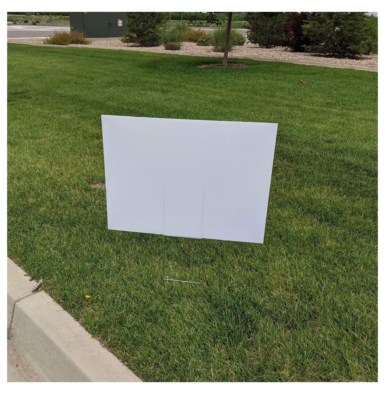 VSE Blank Yard Signs | 24"W x 18"H Signs (10 pc), Includes Metal H-Stakes | For Garage Sales Signs, Graduations, or Political Lawn Sign