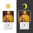 thumbnail image 3 of Erling Haaland Luz nocturna LED con sensor de anochecer a amanecer para dormitorio, baño, pasillo, escaleras - Lámpara LED nocturna de enchufe, 0.5W - 1 pieza, 3 of 6