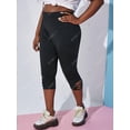 thumbnail image 3 of Leggings de cultivo de recorte adornado de cadena más grande Rosegal Leggings de talla grande, 3 of 5