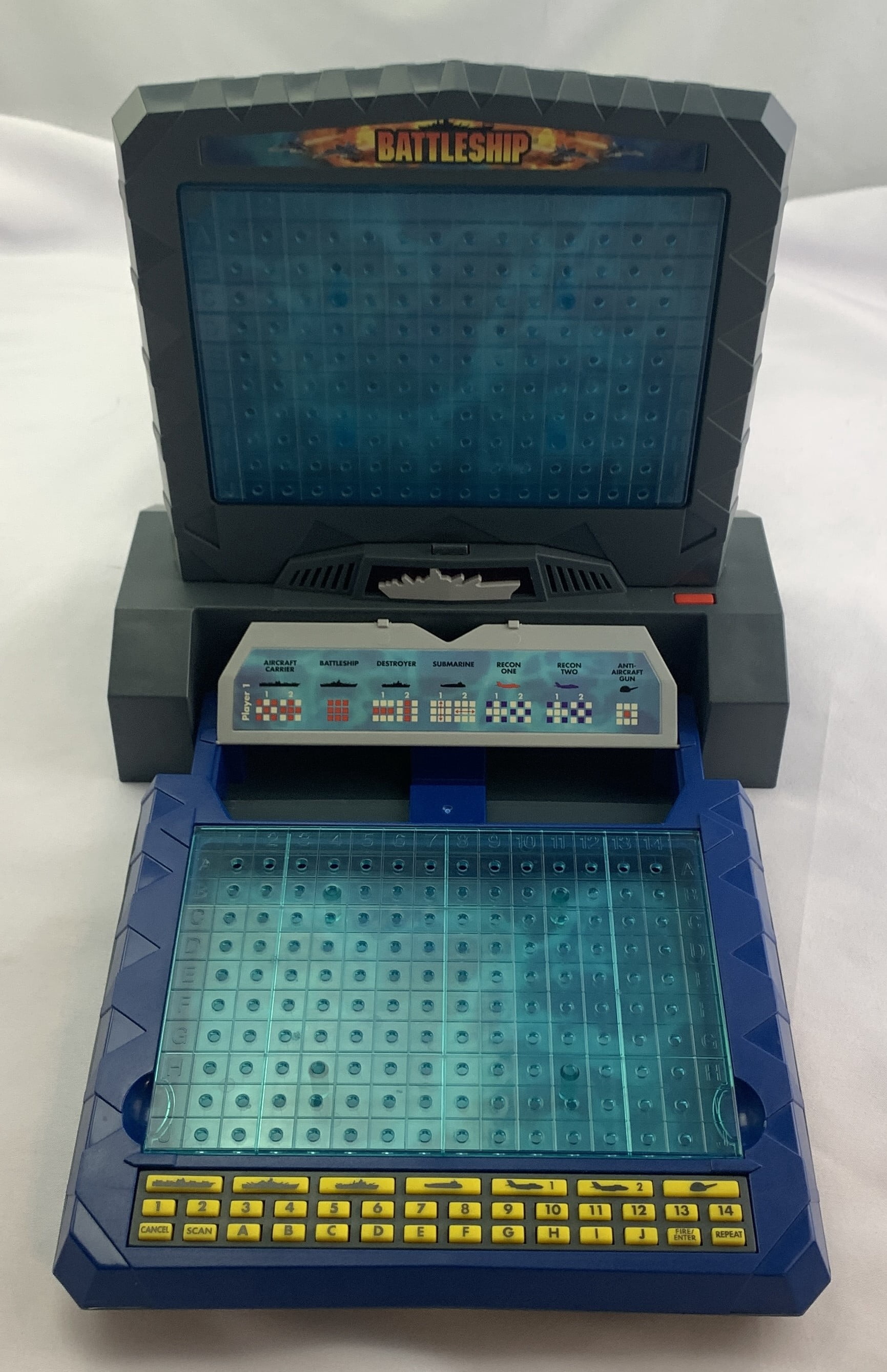 2000 Electronic Talking Battleship Game by Milton Bradley Complete