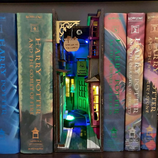 Mysterious Book-Nook Wooden Bookshelf Decoration with Led Light