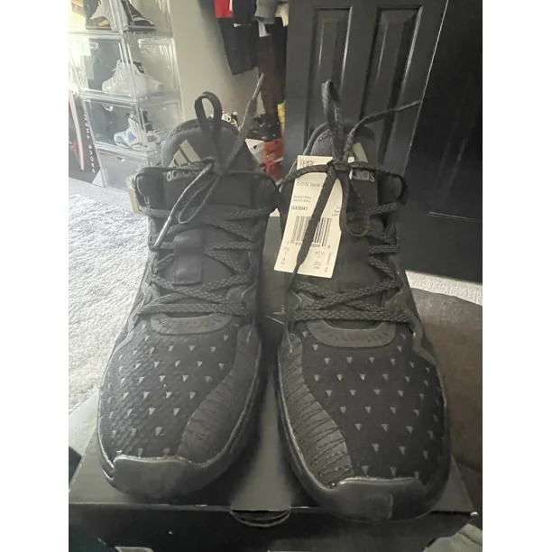 Size 8.0- Adi-das D.O.N. Issue 2 x Pharrell Triple Black 2021
