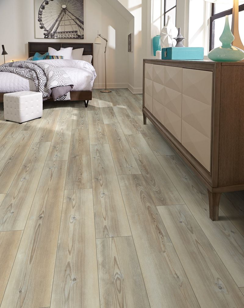 Shaw Floors Wildwoods 7 in. x 8 in. Summer Pine, Luxury Vinyl Plank Sample