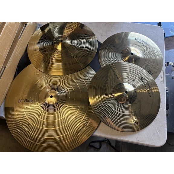 Musicians Cymbal Set, 14” Hi Hat, 16” Crash, 20” Ride With Bag