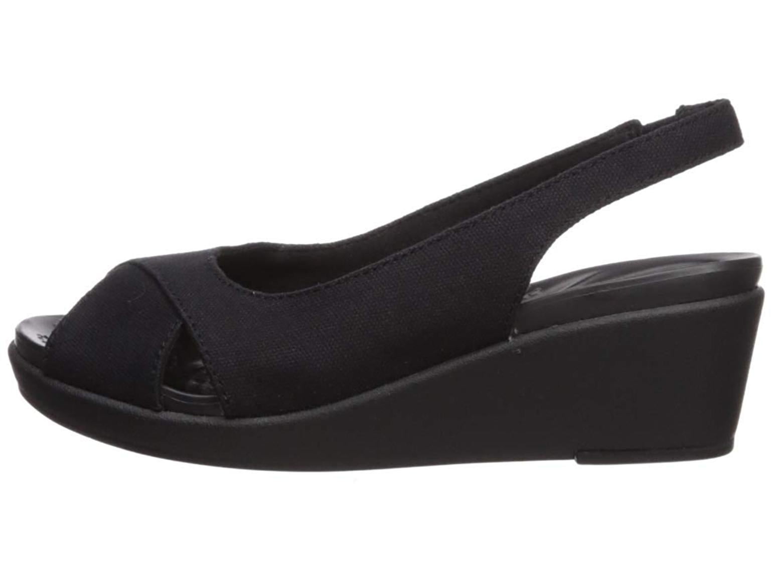 crocs leigh ann slingback wedge