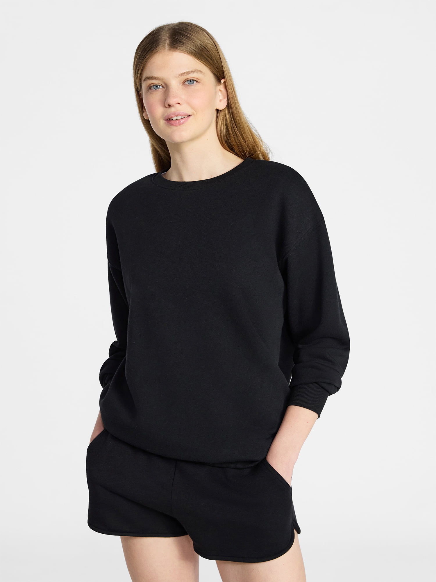 No Boundaries Oversized Fleece Sweatshirt with Long Sleeves, Women's Sizes XXS-4X