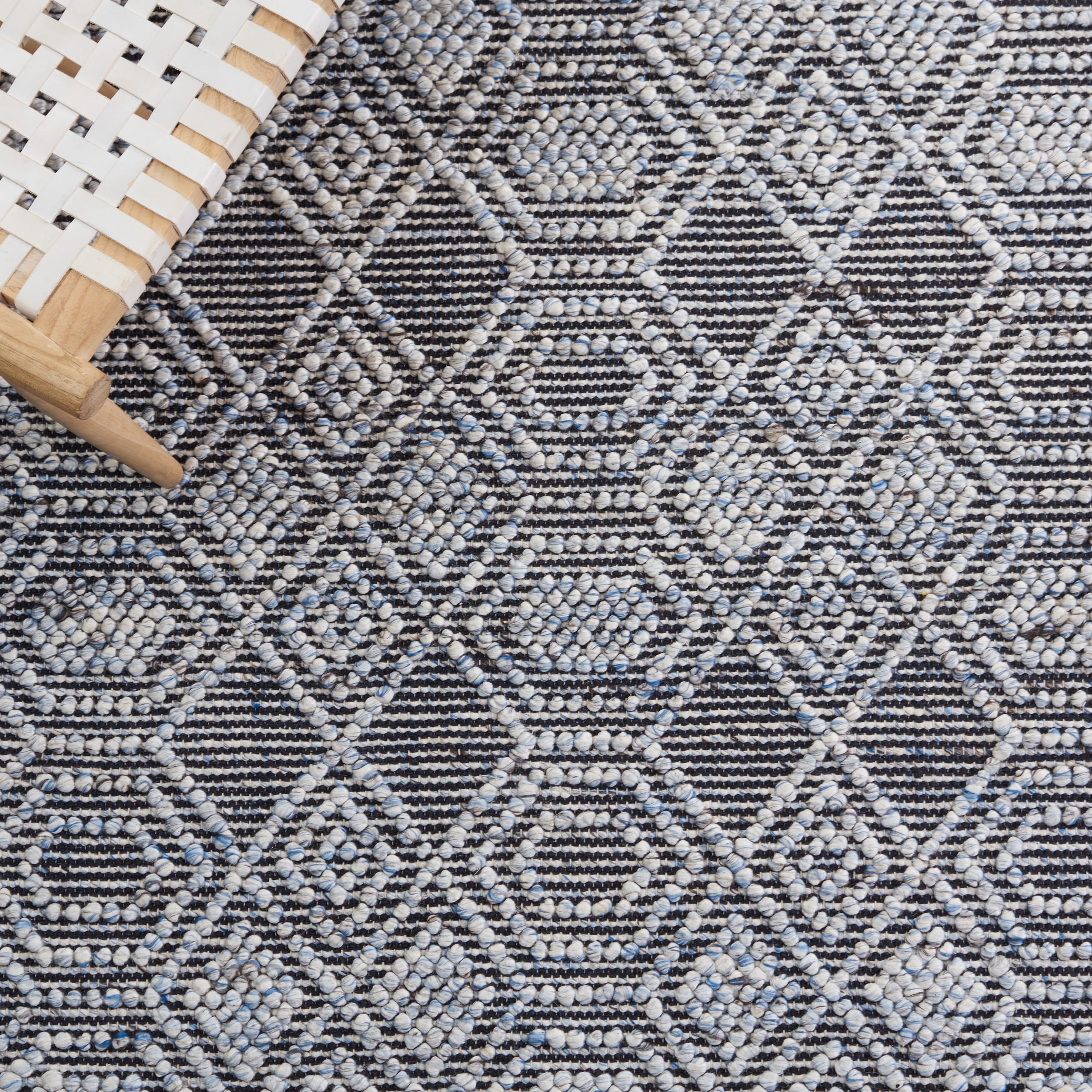 SAFAVIEH Natura Desmond Diamond Area Rug, Blue, 3' x 5'