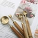 thumbnail image 4 of Juego de cucharas medidoras Qtmnekly, mango de madera, acero inoxidable, kit de herramientas para hornear, accesorios de cocina 2, 4 of 6