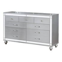 Furniture of America Xulu Contemporary Solid Wood 7-Drawer Dresser in Silver