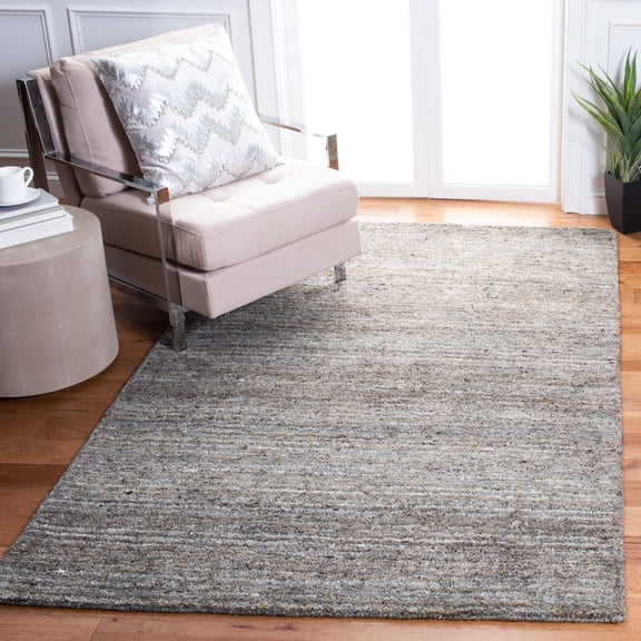 Safavieh Himalaya Flanagan Solid Area Rug, Gray/Olive, 5' x 8'