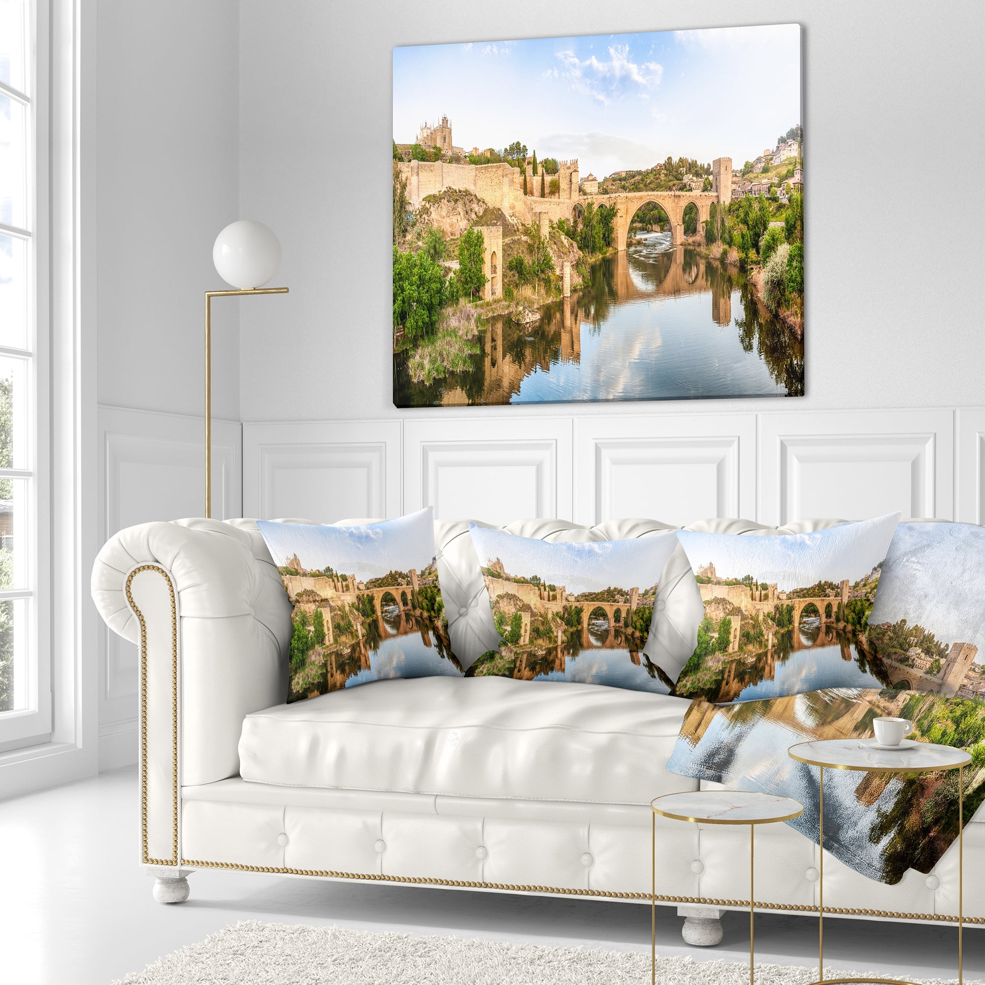 Designart Toledo Bridge in Spain Landscape - Photography Throw Pillow - 18x18