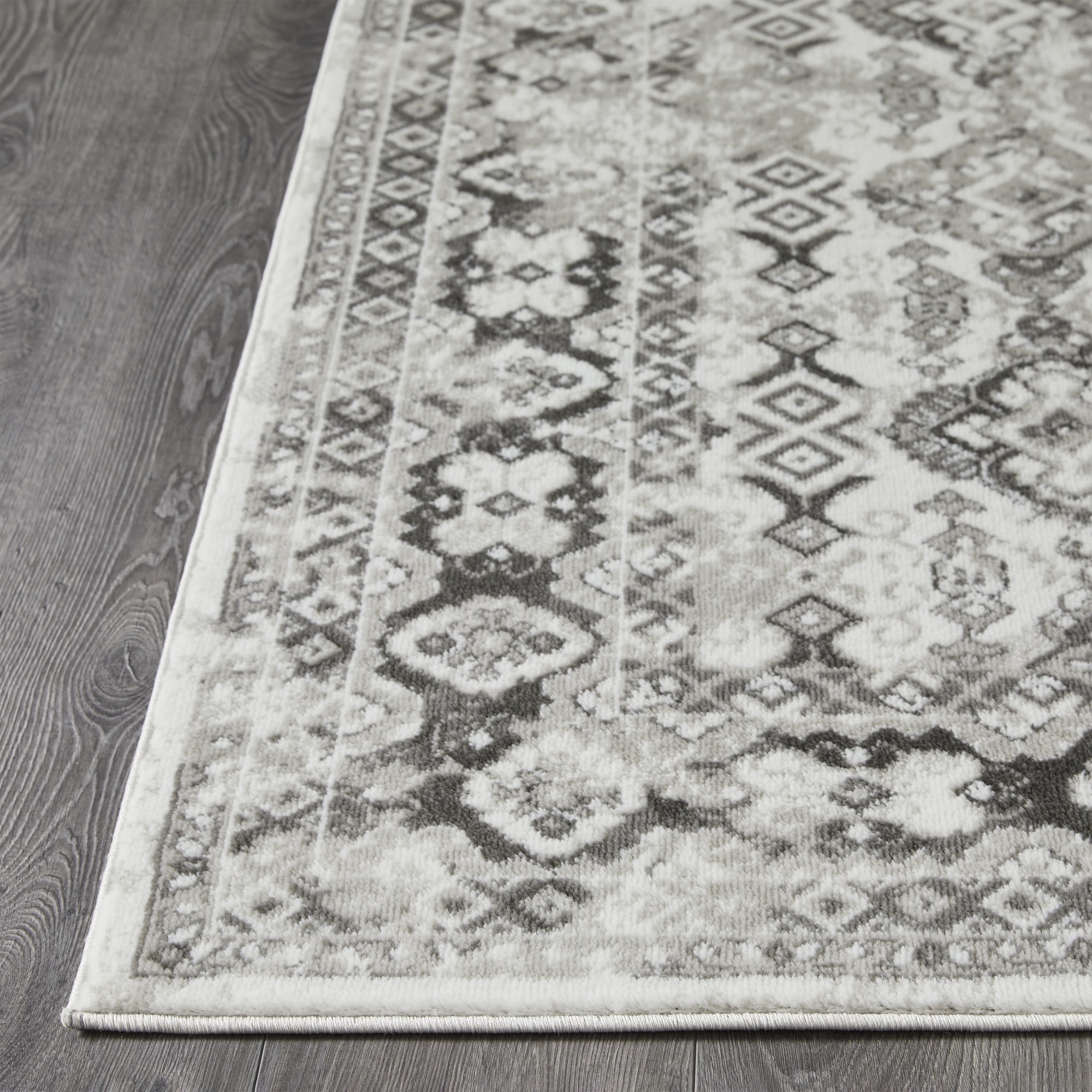 Loomaknoti Rhane Almurz 5' x 7' Gray Oriental Indoor Area Rug