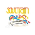 thumbnail image 2 of [Camiseta vibrante Soul Train] Camiseta de moda vibrante para hombre en talla grande - Gráfico "Soul Train", mezcla de poliéster elástico, cuello redondo y manga corta - Ropa casual colorida y cómoda, 2 of 7